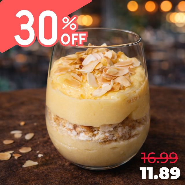 Cremes la pahar cu fulgi de migdale