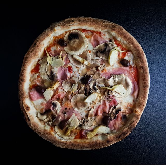Pizza Capriciosa